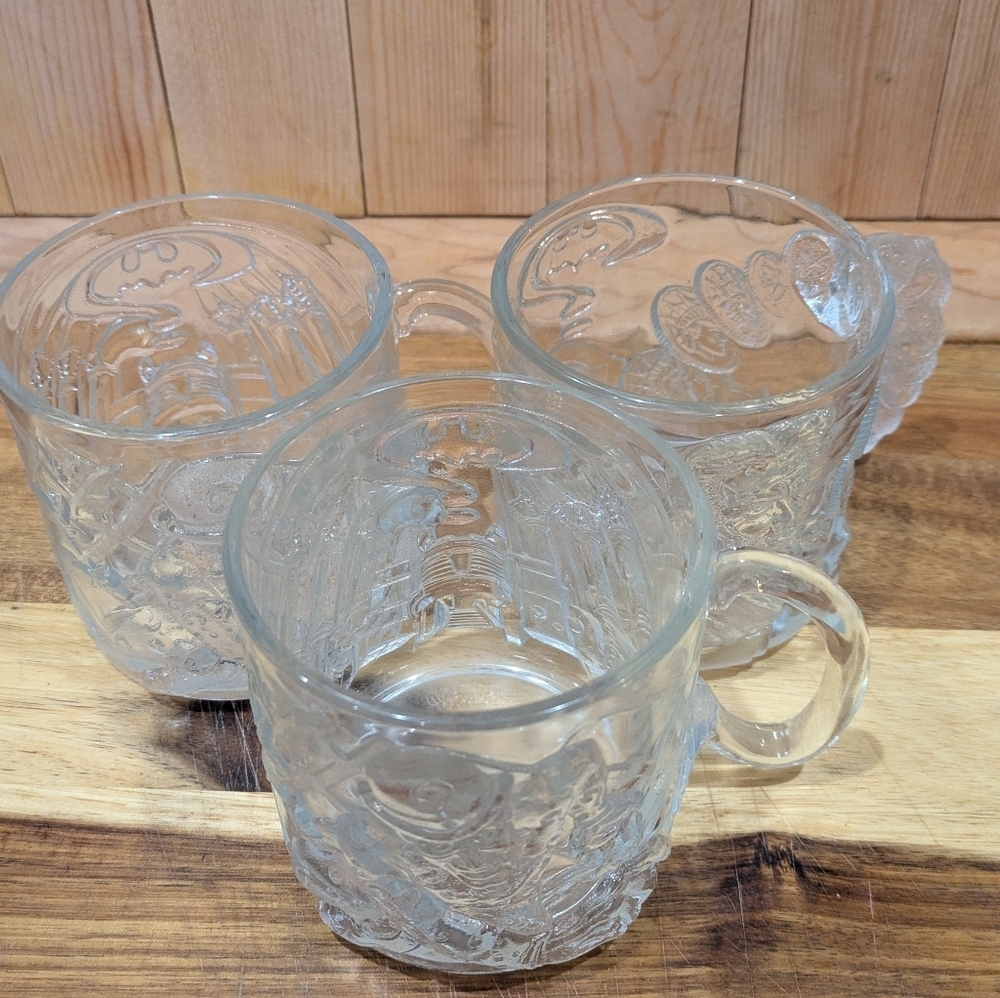 McDonald's Batman Forever Clear Glass Mugs Set Of 3 - Picture 6 of 7